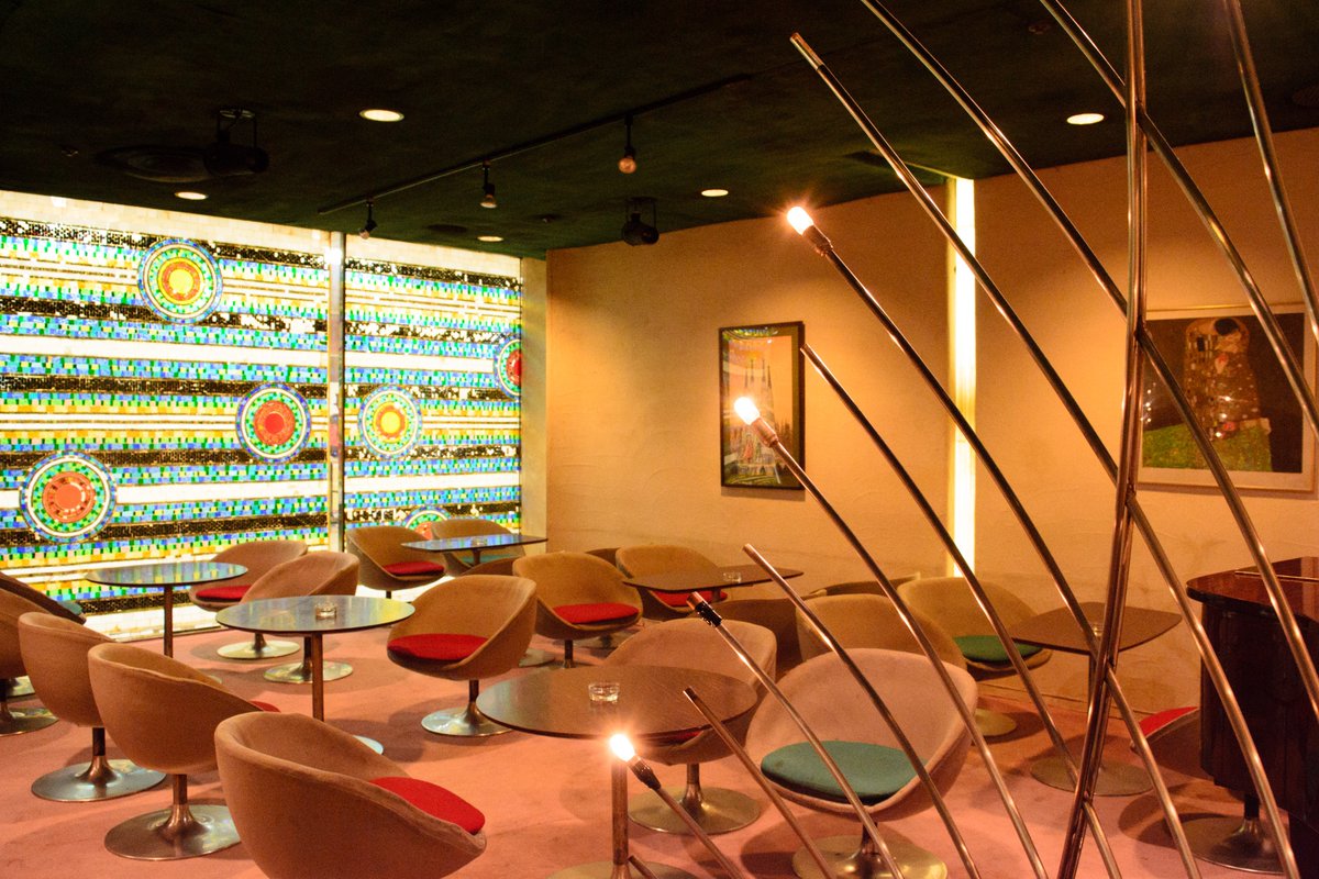 King Of Kings キングオブキングス 大阪駅前第一ビル B1 キングオブキングス です 06 6345 3100 T Co 25nhglfgba Osaka Umeda Bar 喫茶店 大阪万博 Scotch Oldparr Piano Interior Cafe Stainedglass Midcentury Architecture King Of Kings キングオブキングス 大阪駅前第一ビル B1 キングオブキングス です 06 6345 3100 T Co 25nhglfgba Osaka Umeda Bar 喫茶店 大阪万博 Scotch Oldparr Piano Interior Cafe Stainedglass Midcentury Architecture