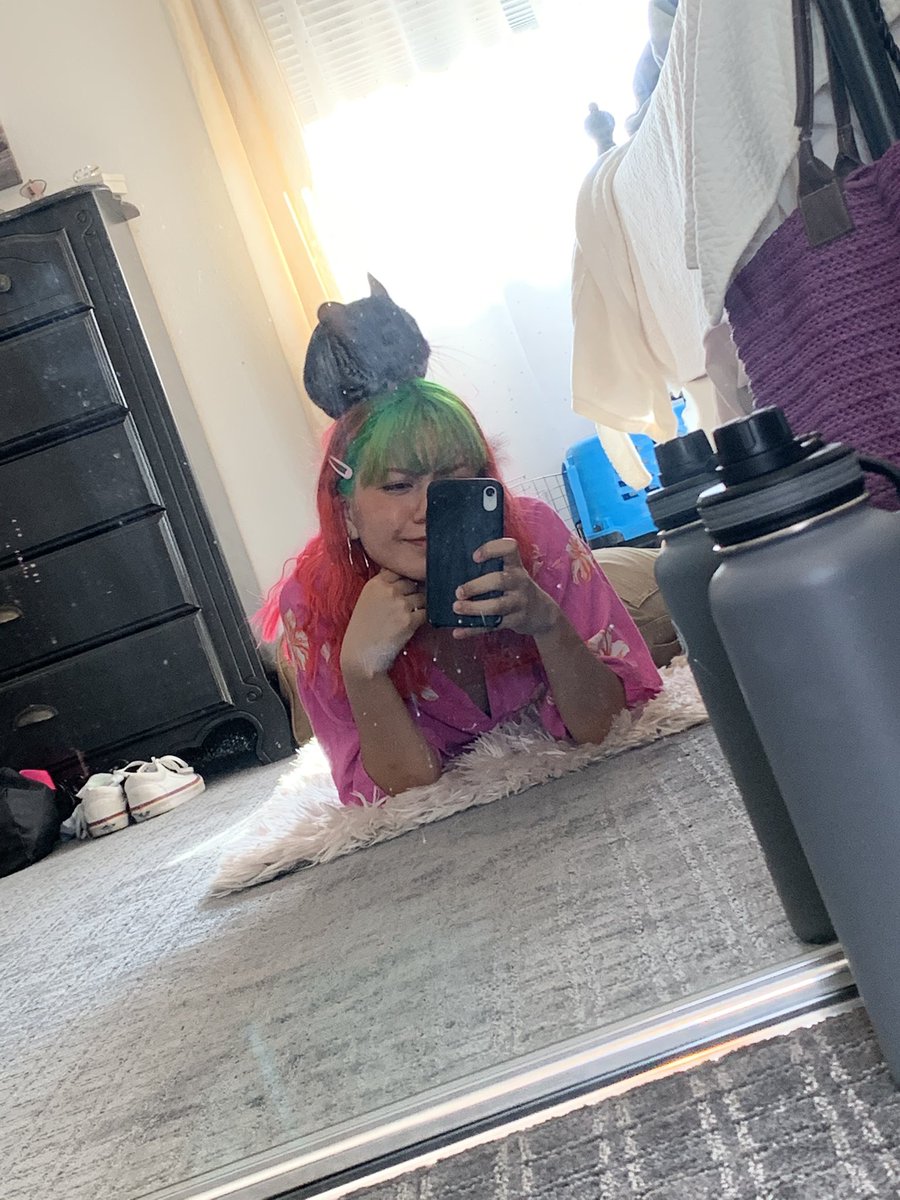 peachyhorizon's tweet photo. boba said what if i go apeshit https://t.co/rKMMwmzZYs