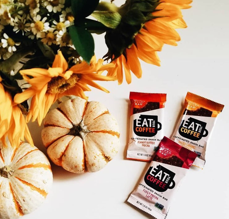 Today we're incredibly grateful to be spending time with loved ones and for those still working on the frontlines of this pandemic. Happy to celebrate Thanksgiving in a more thoughtful and aware way this year 👍 

📸: <a href="/JanineJustInc/">Janine Just, Inc.</a>