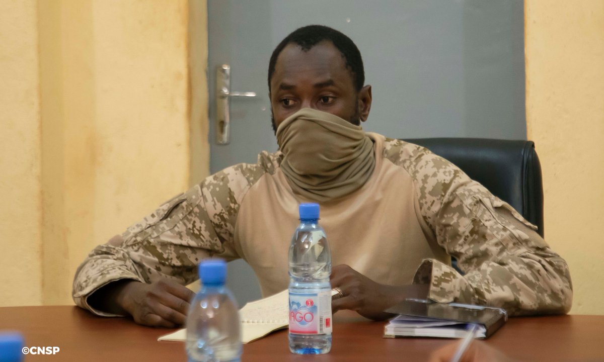 CNSP20's tweet photo. Actualité CNSP | #Audiences | #CourSuprême 

Le président du CNSP   reçoit en audience le président de la Cour Suprême,monsieur Wafi Ougadeye.
Au centre des échanges: la gestion des affaires courantes. https://t.co/xDIFVIg1Yu