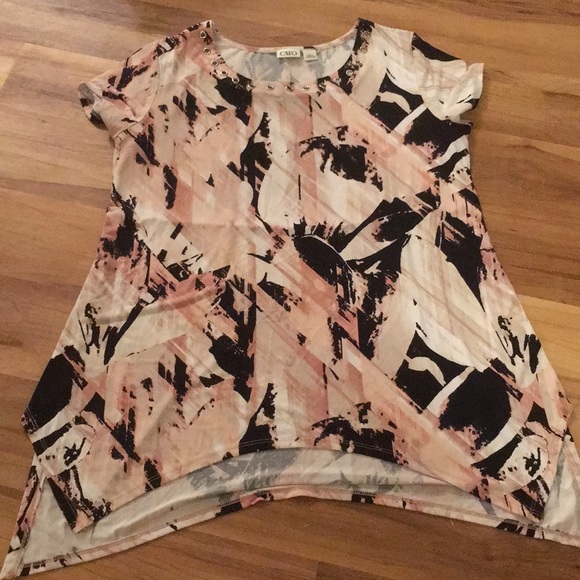 SSqueekie's tweet photo. So good I had to share! Check out all the items I'm loving on @Poshmarkapp #poshmark #fashion #style #shopmycloset #ralphlauren #cato #tahiti: https://t.co/N3KwAgR0oY https://t.co/HvGs0xeEbD
