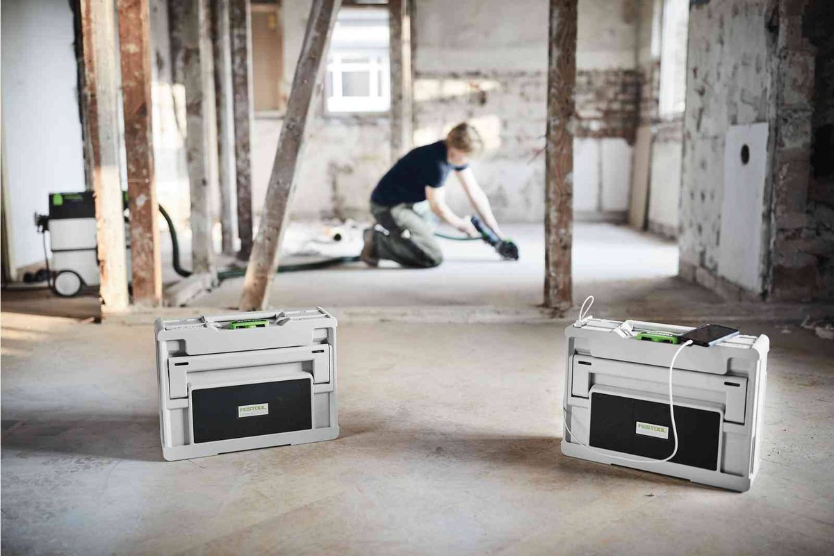 smitjedesmid's tweet photo. Het nieuwe bandlid van de Festool Sound-familie heet TOPROCK.  De Bluetooth® speaker in het Systainer³-deksel verenigt alle voordelen van het Festool Systainer-systeem met een uitstekend geluid.  #Festool #Sterkstaaltje https://t.co/6aiVd3yfJ1 https://t.co/xnXWdGfDLB