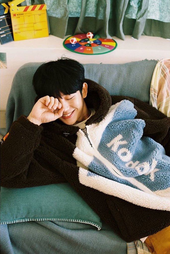holyhaeins's tweet photo. I WANNA SQUISH HIS CHEEKS https://t.co/kbN7wDejsY