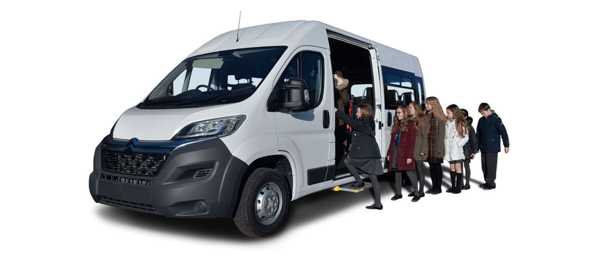 courtsidebuses's tweet photo. #BackToSchool2020. Hundreds of Courtside vehicles will be back out on the roads today providing essential home to school transport to children across the whole of the UK. Good luck to all the children on their first day back &amp; a big thank you to all of the drivers! https://t.co/hkQHMP6JdX