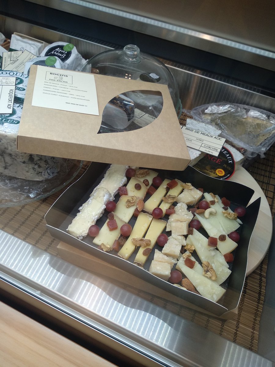 COMERÇ IGUALADA tweet media