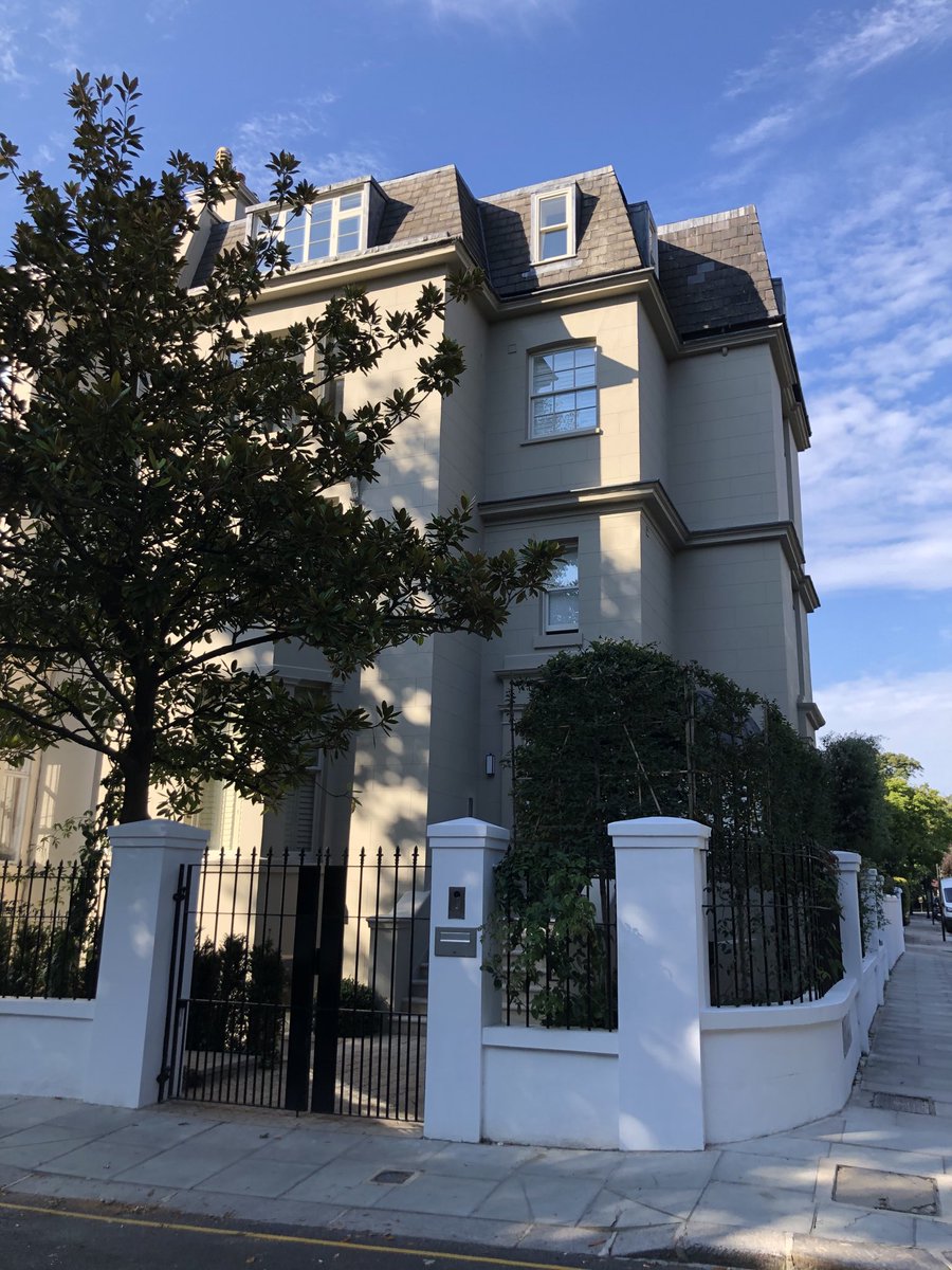 SparklingSW10's tweet photo. #SparklingSolutions - Hornton Street - End of Terrace House &amp; Tor Gardens #kensington #London #w8
#EndofBuildersclean

#FoxDesign - Interior Designers

#Buildersclean https://t.co/HcPSvkIZfQ