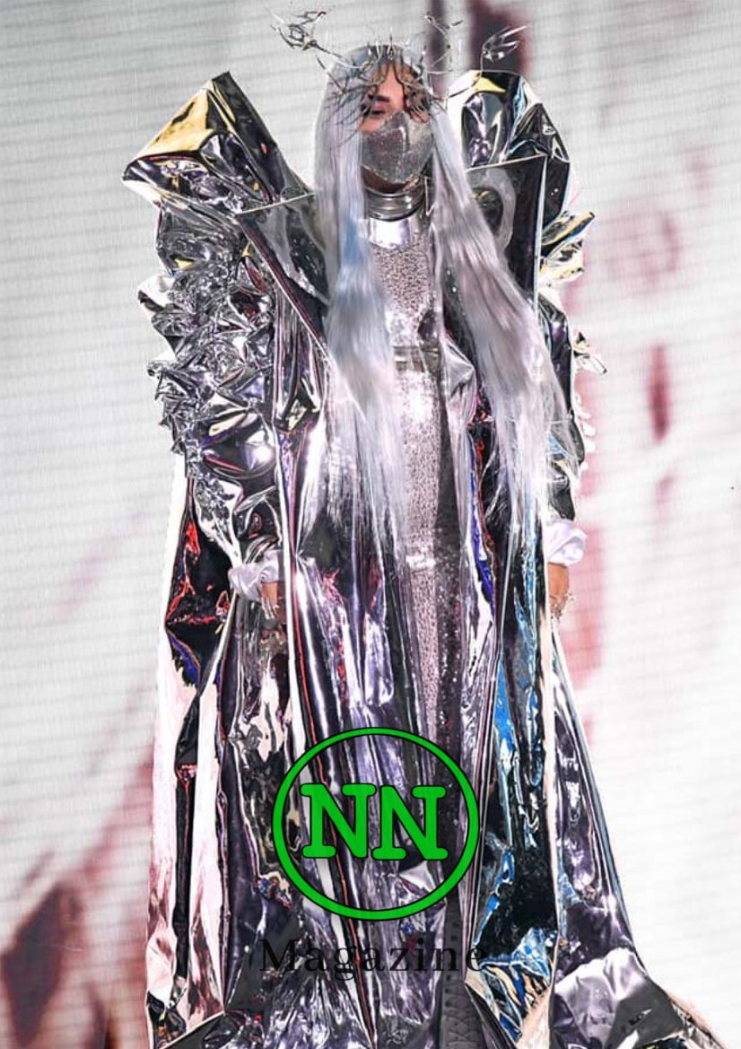 nonews_it's tweet photo. Buon pomeriggio!
Rieccoci a voi con il nostro appuntamento settimanale: il numero 11 di #NoNewsMagazine.
Scaricatelo e leggetelo --> https://t.co/qhQ5OWlUsd
#magazine2020 #arte #musica #spettacolo #cinema #libri #letteratura #MonikaBulaj #VMA2020 #AdrianoValeri #OlgaTorrico... https://t.co/3A2cw8JlaC