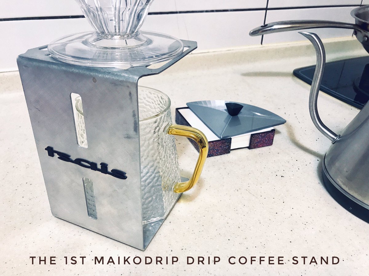 The MaikoDrip drip coffee stand is on sale at tsais.com

It's not just a daily thing, it's a pour over coffee ceremony.

#tsais
#maikodrip 
#pourovercoffee 
#hariov60 
#dripcoffee 
#handdripcoffee 
#kalitawave 
#konomeimon 
#melitta 
#specialtycoffee 
#scaj