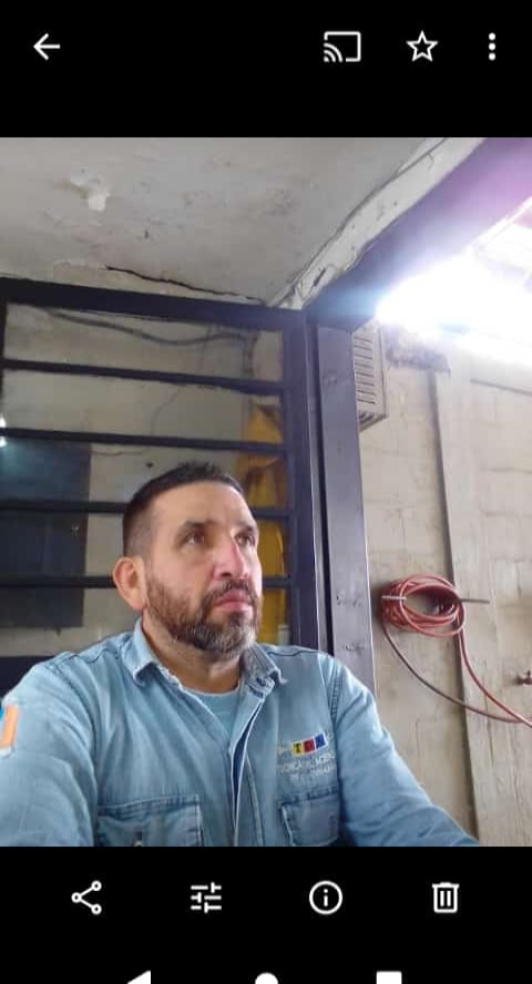 danielhunder03's tweet photo. #Venezuela. #ud321. #laborando. 😎 https://t.co/Xmj77Ve1PV