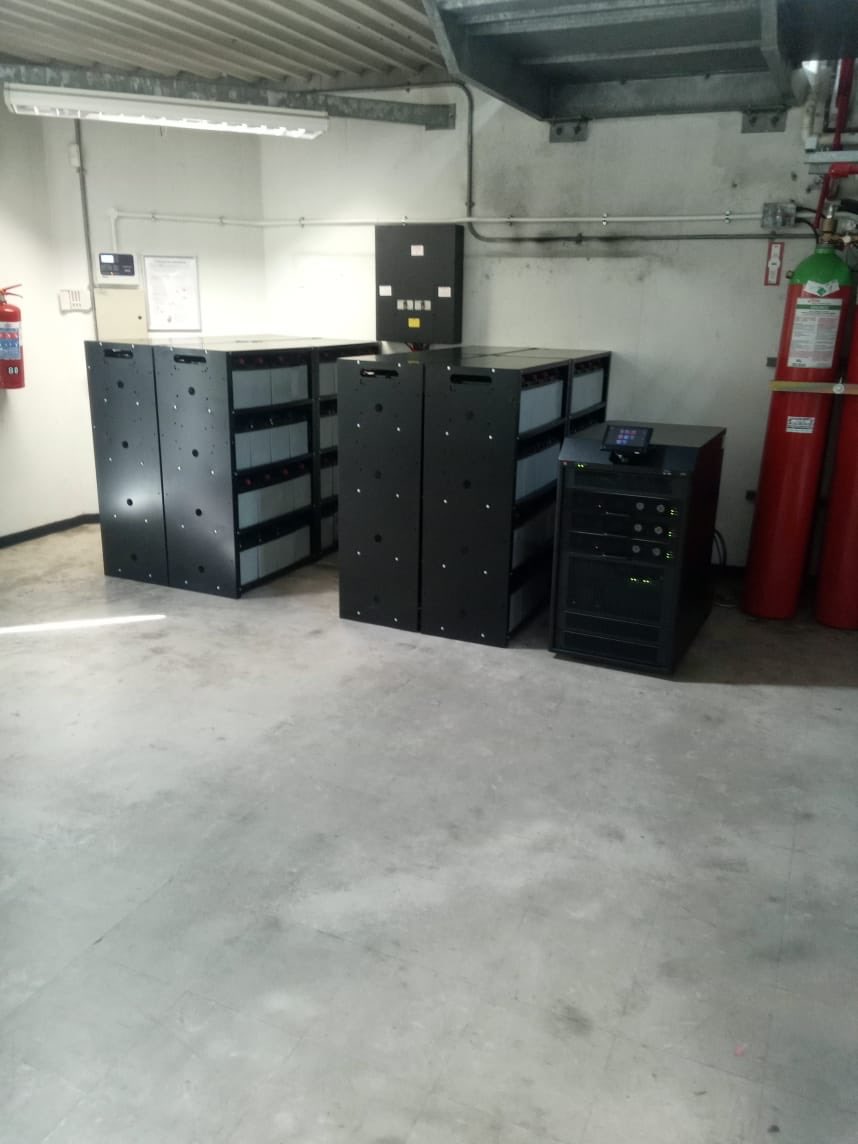MataseSA's tweet photo. Another successful 80kva UPS installation in Cape Town.

Call us for a quote on 011 864 2584 or email sales@matase.co.za

We strive to provide reliable power solutions to your business.

#dieselgenerators #upssystems #ups #UPSMaintenance  #dieselrefill #Loadshedding https://t.co/EGdxHR8dVo