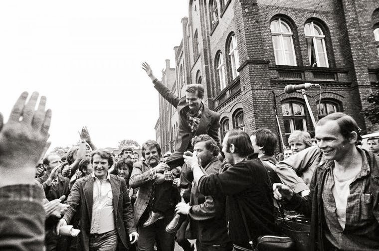 ☭ Nova🐣Shpakova ☭ tweet media