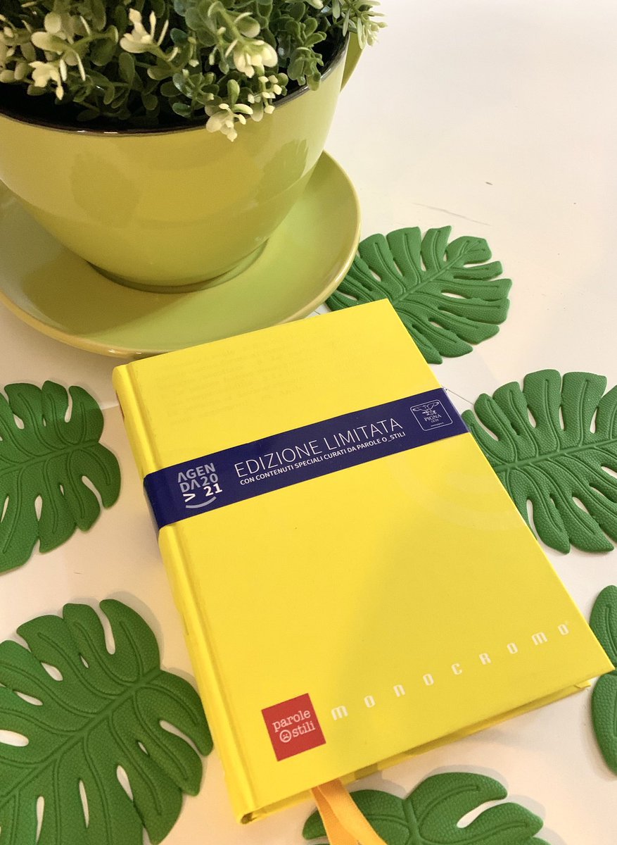 JolandaRestano's tweet photo. La #scuola sta per ricominciare e, par di capire, sarà un anno un po’ particolare. Meglio partire col #diario giusto, non vi pare? 😊 Eccolo!
Il diario di @ParoleOstili è perfetto per i nostri ragazzi perché dà loro i messaggi giusti per il mondo che stanno vivendo 📚 https://t.co/OqONAAHKm9