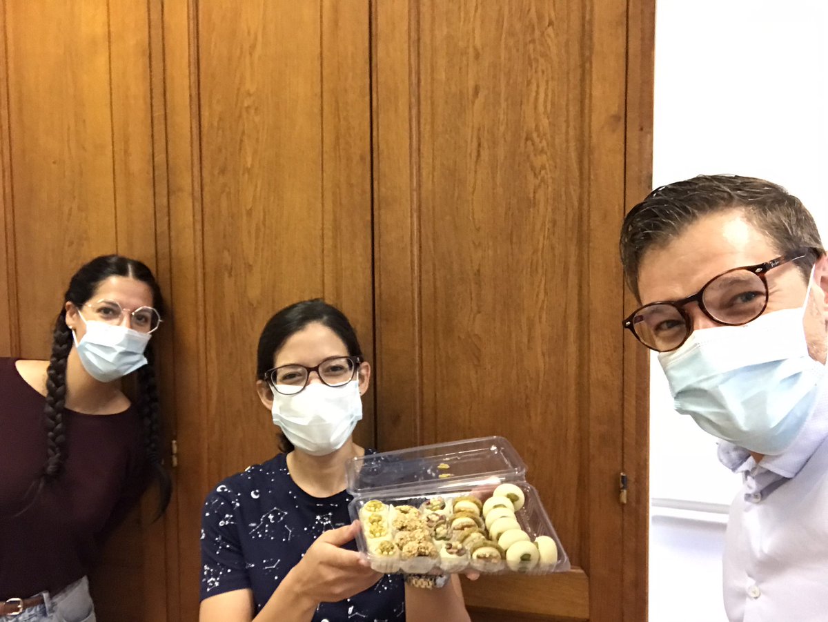 GasserGroup's tweet photo. Nothing better than Tunisian sweets to start the week 🤗 Welcome back to our exchange PhD student Asma @AsmaMani4!
@ChimieParisTech @psl_univ https://t.co/F44h8gA7tK