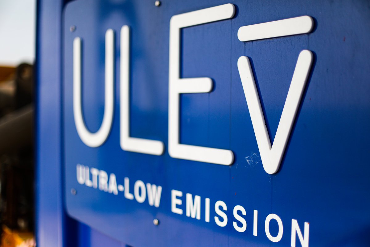 jandenulgroup's tweet photo. #InternationalDayOfCleanAir!😀• One of #JanDeNul #CoreMissions is to reduce our #AirPollutionFootprint: our #UltraLowEmissionVessels with dual exhaust gas #filtersystem👉🏻https://t.co/xSLYermwyL #AirQuality #CleanAir #StopAirPollution #SustainableSolutions #WeInnovate https://t.co/R9X1ZQofkJ