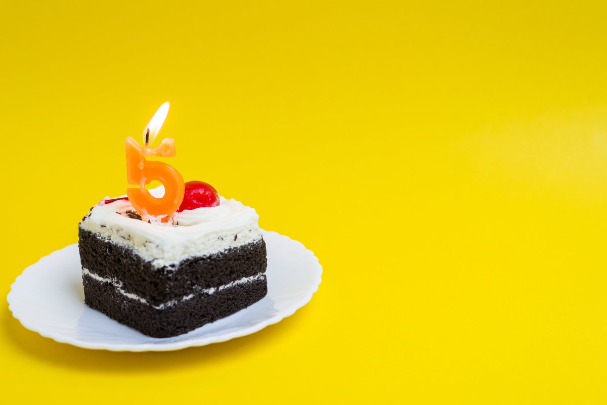 5⃣ years of GMDAC 🎂🥳

5 years of strengthening the role of data and evidence in 🌏 processes. 
5 years of supporting states’ capacities to collect, analyse &amp; use #MigrationData.
5 years of promoting evidence-based policies with data.