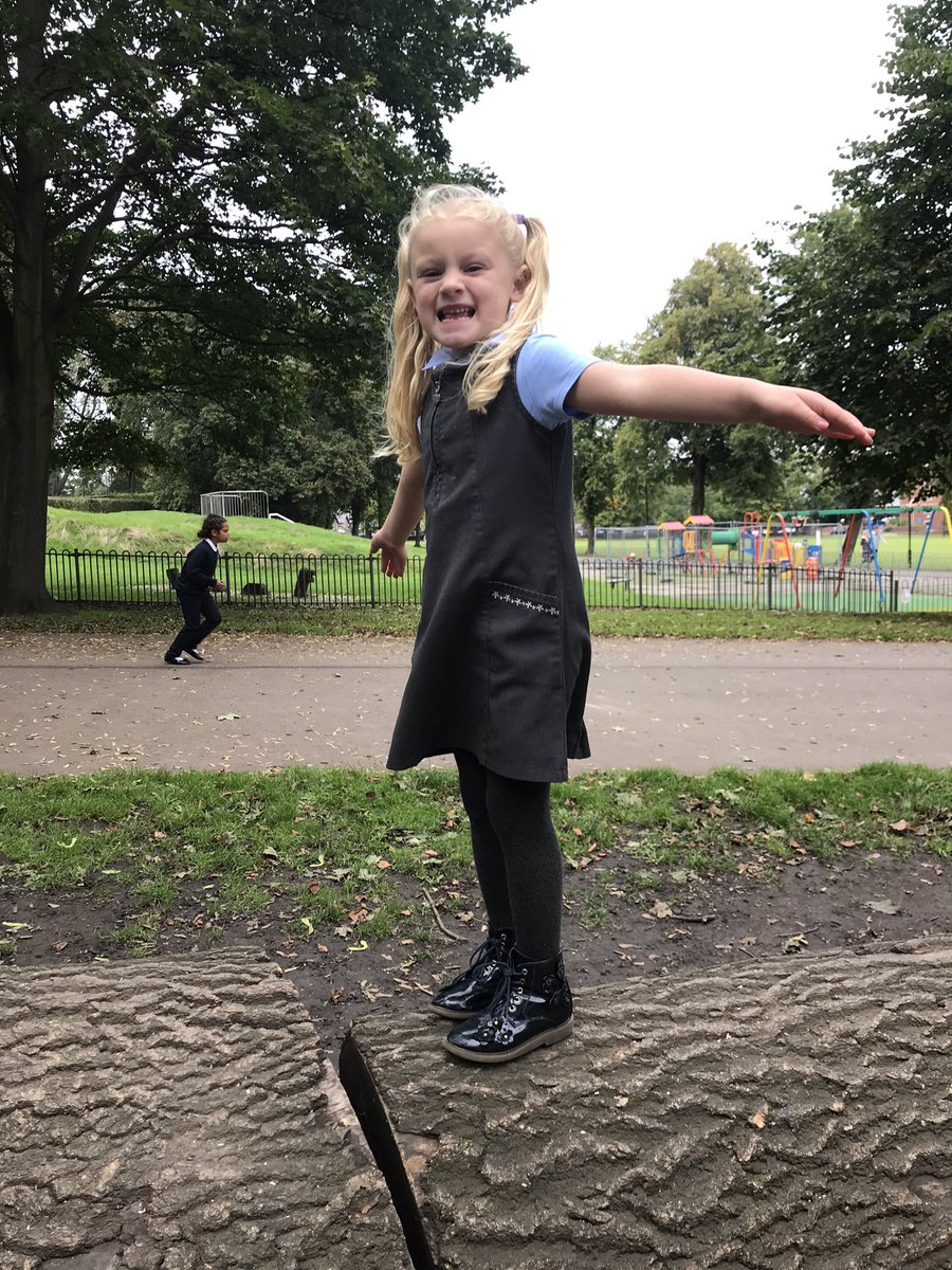 EmmaMagill8's tweet photo. @MeynellSchool Layla has an excellent first week bk at school https://t.co/OFUEdM859L