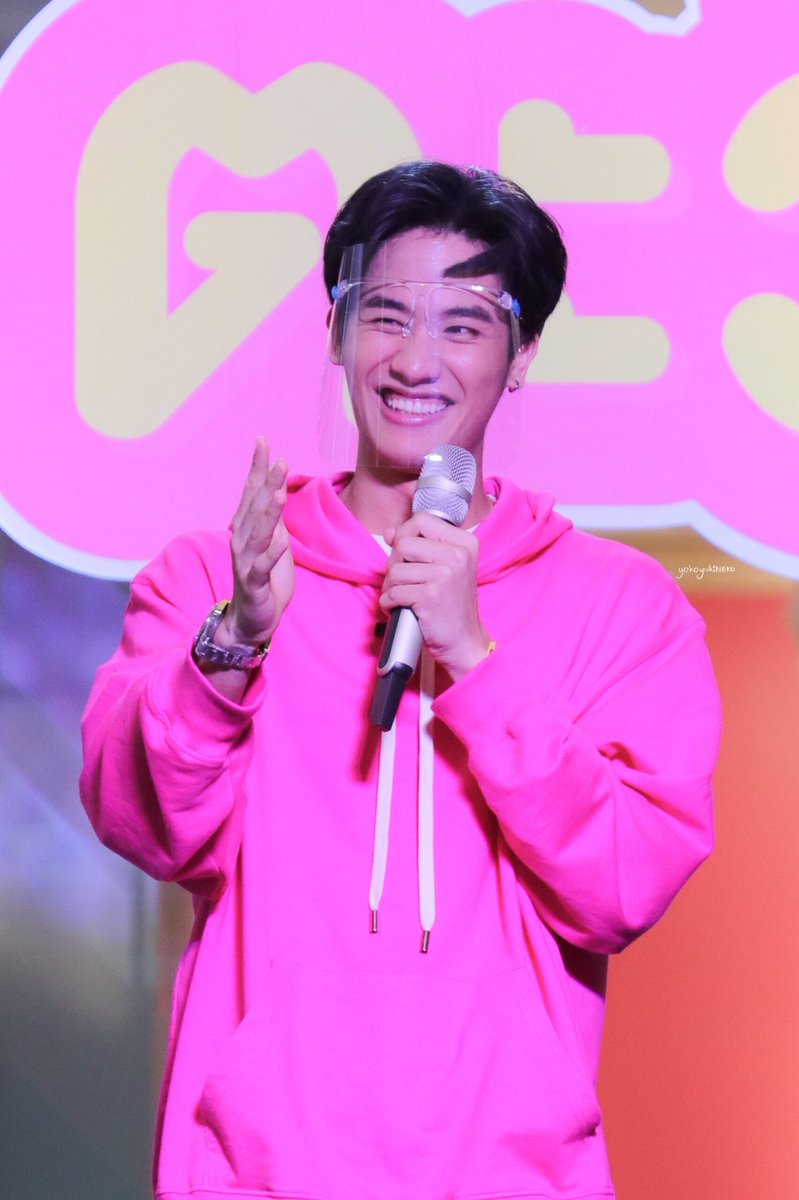 Cr. @.yokoyukineko @Tawan_V   #PassioneShoppingDestination