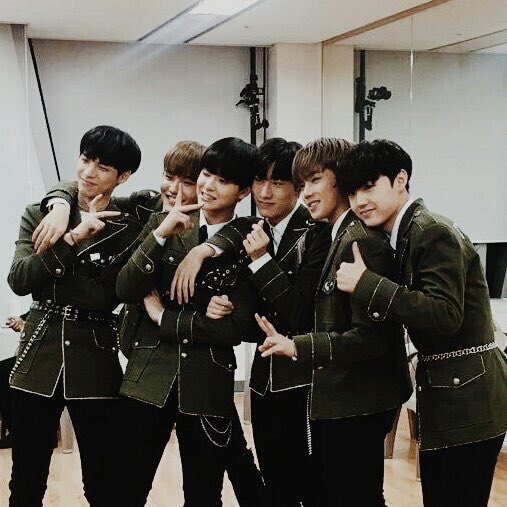 SILVERBOYSFILES's tweet photo. missing silverboys hours: open https://t.co/hVFCGwokAG