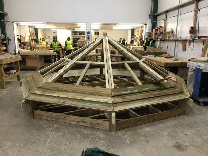 TIMOTAY_PLAY's tweet photo. All of our projects are manufactured in-house by our skilled team of wood craftsmen. Here is a recent project in progress #manufacturing #playgroundconstruction #playgroundequipment #playmatters #timotayplayscapes https://t.co/sZPKqlpXyz