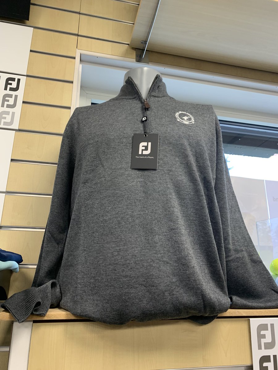 CBGCProShop's tweet photo. 🚨NEW STOCK ARRIVAL🚨
@FootJoyEurope Clothing with @CathkinBraesGC Logo
Polos, V-Neck Sweater & 1/4 Zip
#Footjoy #markofaplayer https://t.co/uyxXz0MJKd