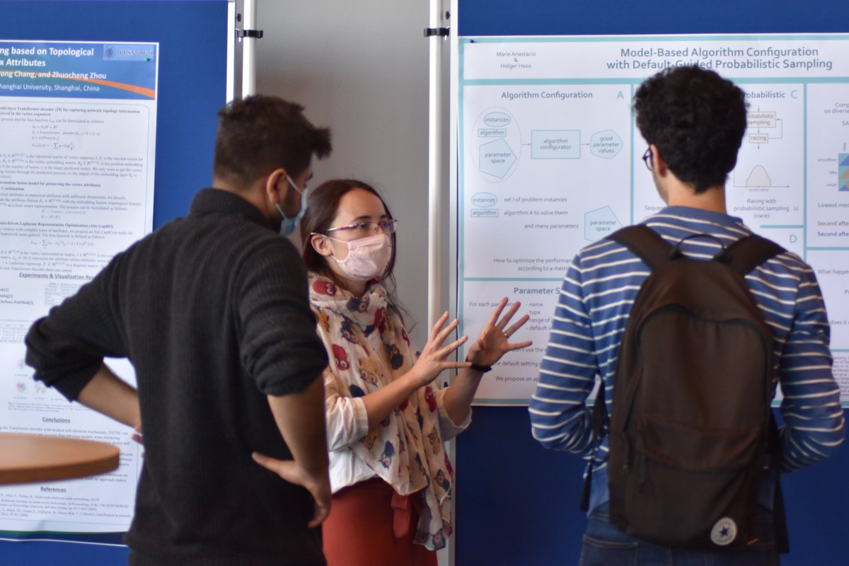 PPSNConference's tweet photo. Today, Hans-Paul Schwefel, founder of PPSN, opened the three days of poster sessions with the tale about the beginning of PPSN. Now off to poster sessions with the Best Paper Nominees in session 1 &amp; 2. Don't forget to vote for the Best Paper in the Whova app! https://t.co/SShlCfmp2f