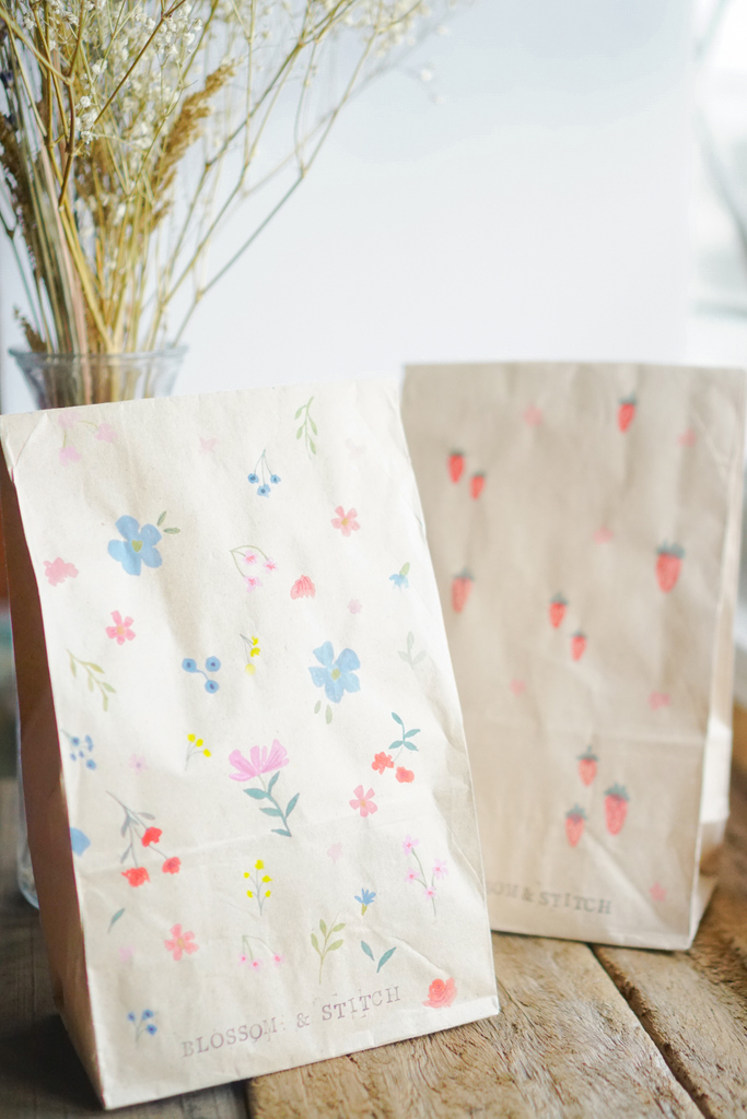 blossomstitch's tweet photo. Get these hand painted paper bags for FREE when you order from us!  🌸✨ Stay safe everyone 🌸✨⁠ https://t.co/BDVRmMQqmg