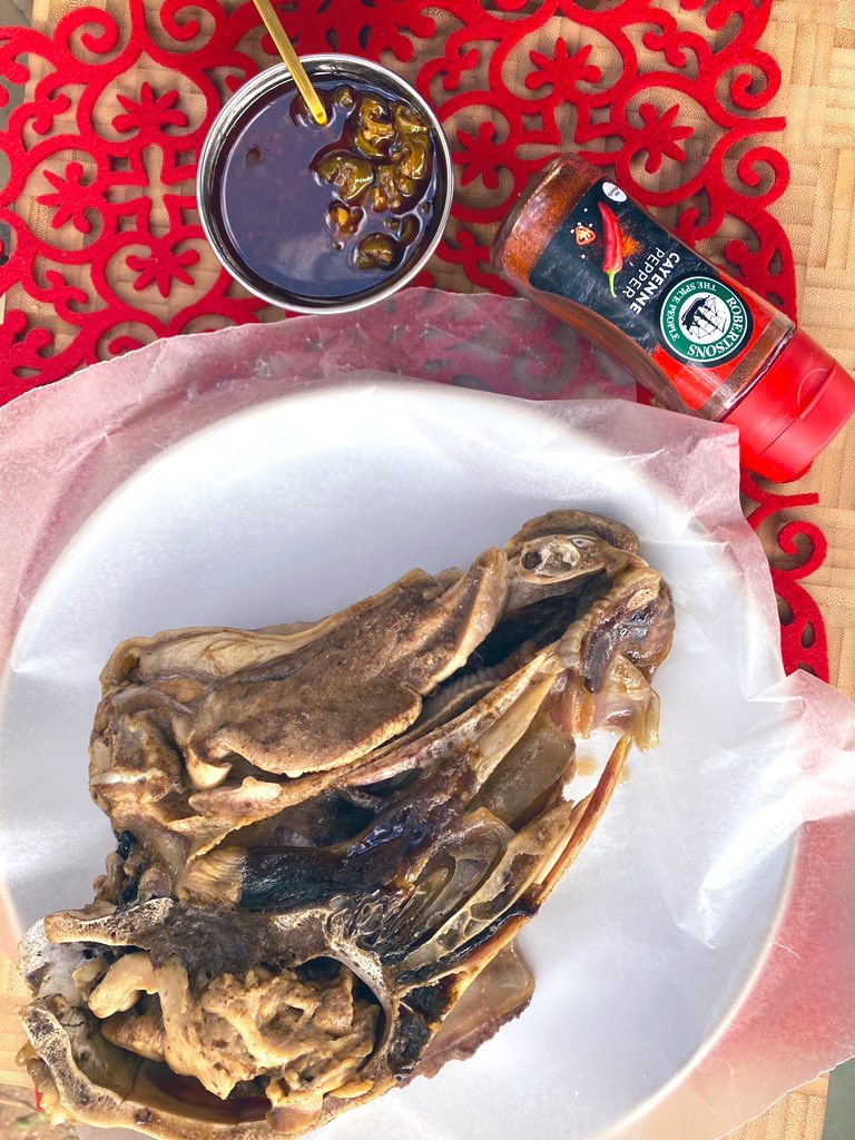 Mr_Ndash's tweet photo. Mogodu Mondays in Midrand with @NdashFoodPOPUP in Midrand at our Monday & Thursday pop up at plantation Cafe on New road from 12 - 18:30 Pm . Please call 0630836783 | 0764694343 to place your orders for collections .Sit downs allowed ,Drinks served . #level2regulations followed https://t.co/w8hpNEJWIv