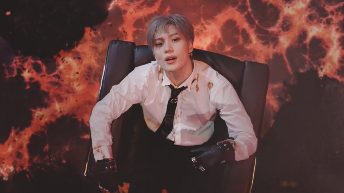 93Taemini's tweet photo. the visuals in this mv >>>
#태민컴백_크리미널_오후6시
#ACT1_CriminalTAEMIN https://t.co/eIZW0Lb9Iv