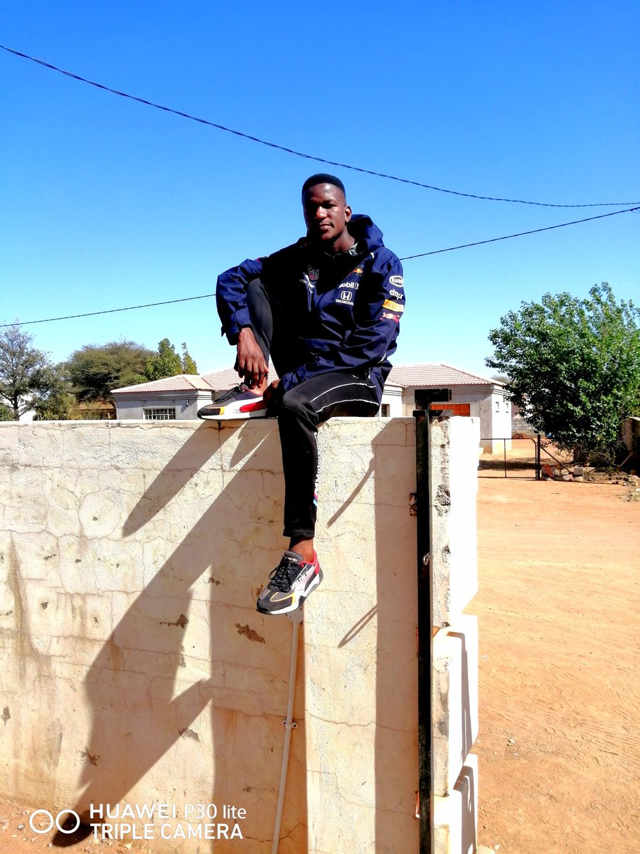 TrapLorday's tweet photo. @PUMA @redbull 🔥🔥🔥🔥💯 https://t.co/xWJ8Fx5PgQ