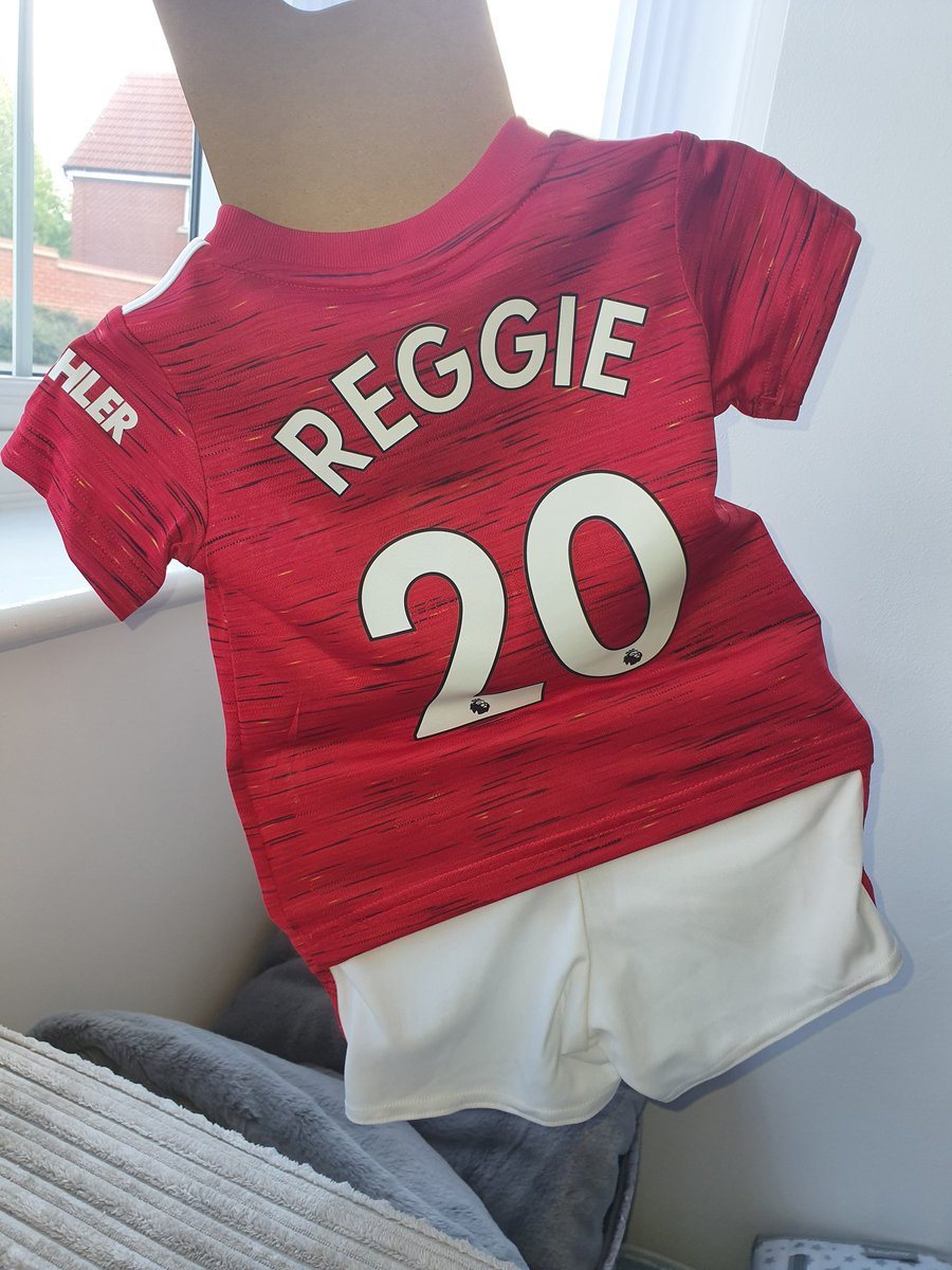 MUFCAaron_'s tweet photo. Can not believe my boy is 7 weeks old today, hes gonna be man united mad I tell ya!!❤❤ https://t.co/3SvipwoG5u