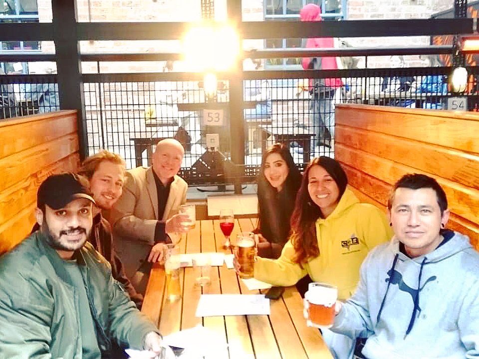 CESschools's tweet photo. Our #CESLeeds students have been exploring the area and taking advantage of nice weather! Leeds is a fantastic city with so many things to do. For more info, dm us! 😀✨🏴
#cesschools #cesvirtual #ialc #eaquals #britishcountil #learnenglish #studyabroad #languageschool https://t.co/VxSCv7EZZd