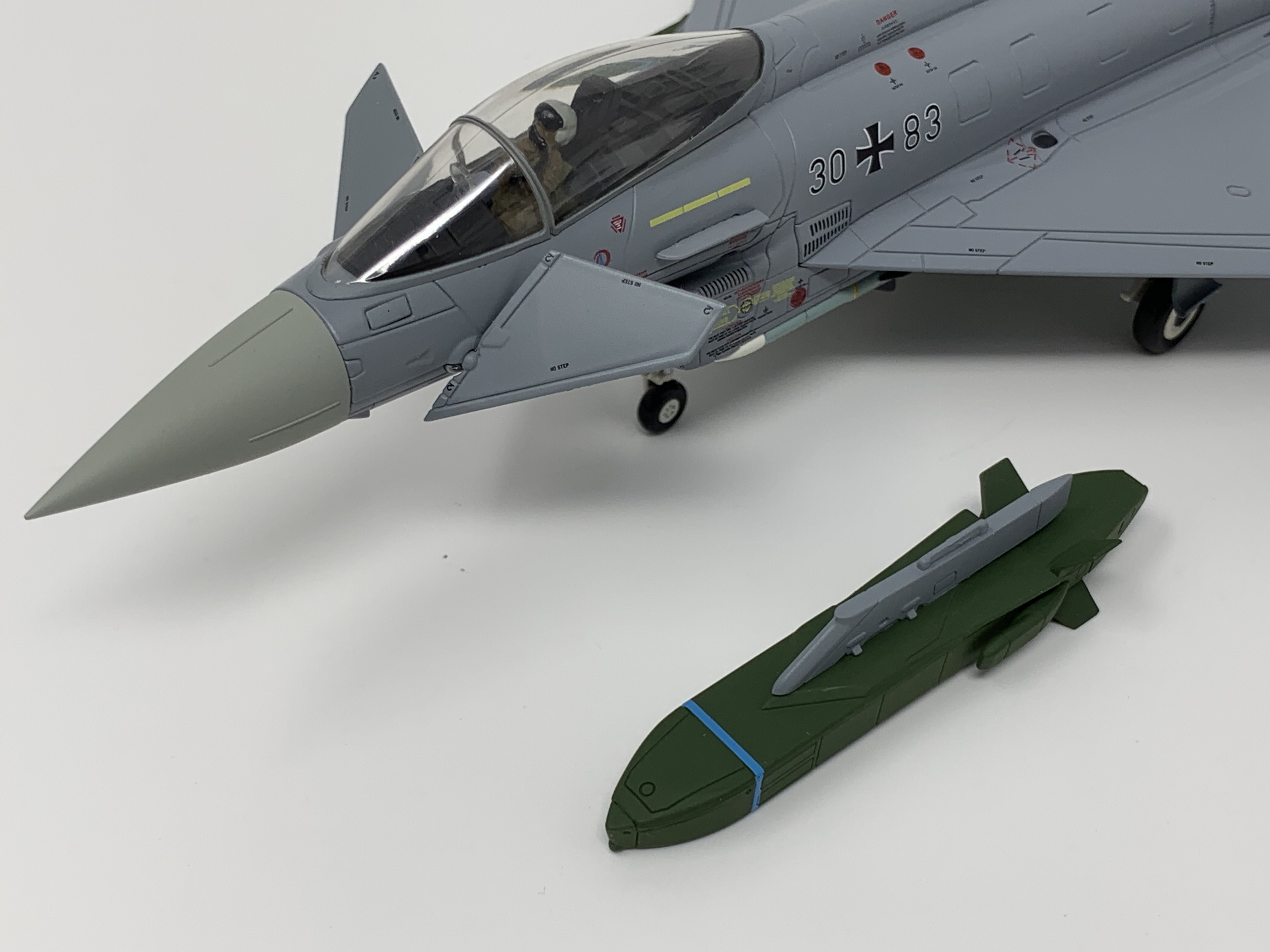 Hobby Master ユーロファイター タイフーンFGR.4 イギリス空軍