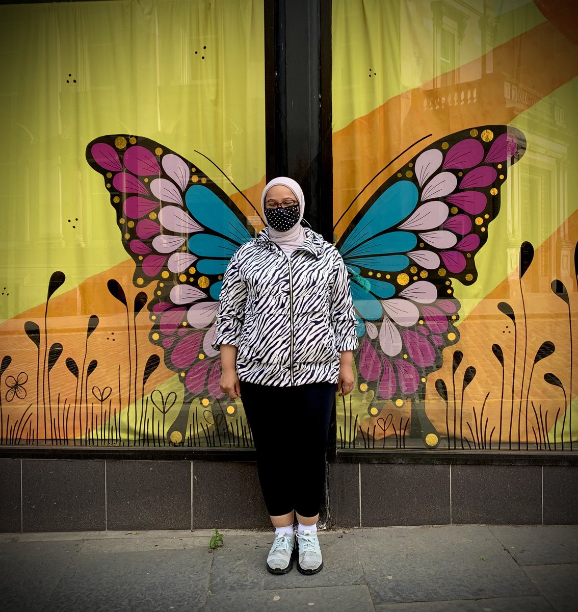 WhimSicALLusH's tweet photo. @carolvorders Have a lovely time. Such a cool wee city huh! If you have time I think youโd love our city centre #DundeeWindows - you can even become a butterfly! ๐ฆ #Dundee https://t.co/61DnMb8VXv