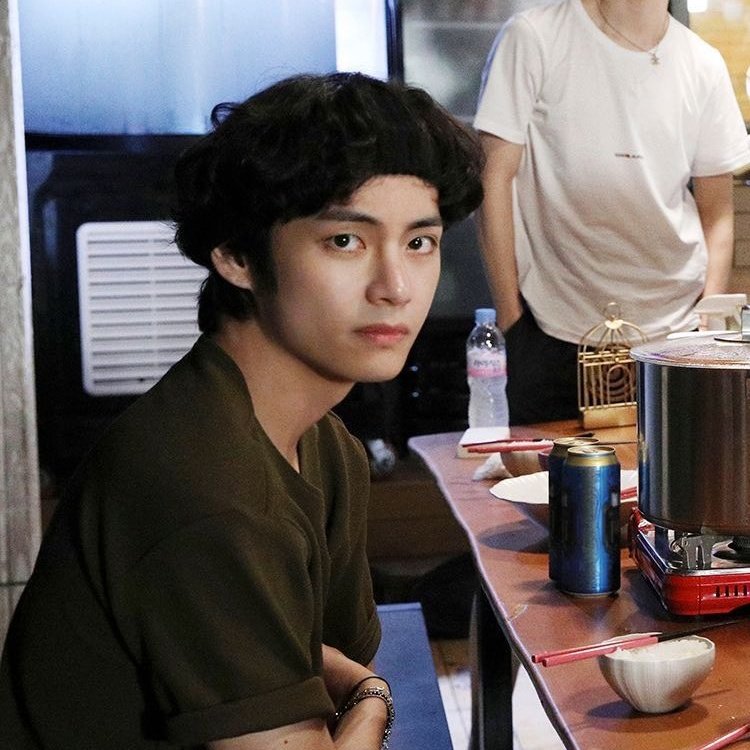 kimtaegif_t's tweet photo. เอ๋ง https://t.co/q41LpEpmsm
