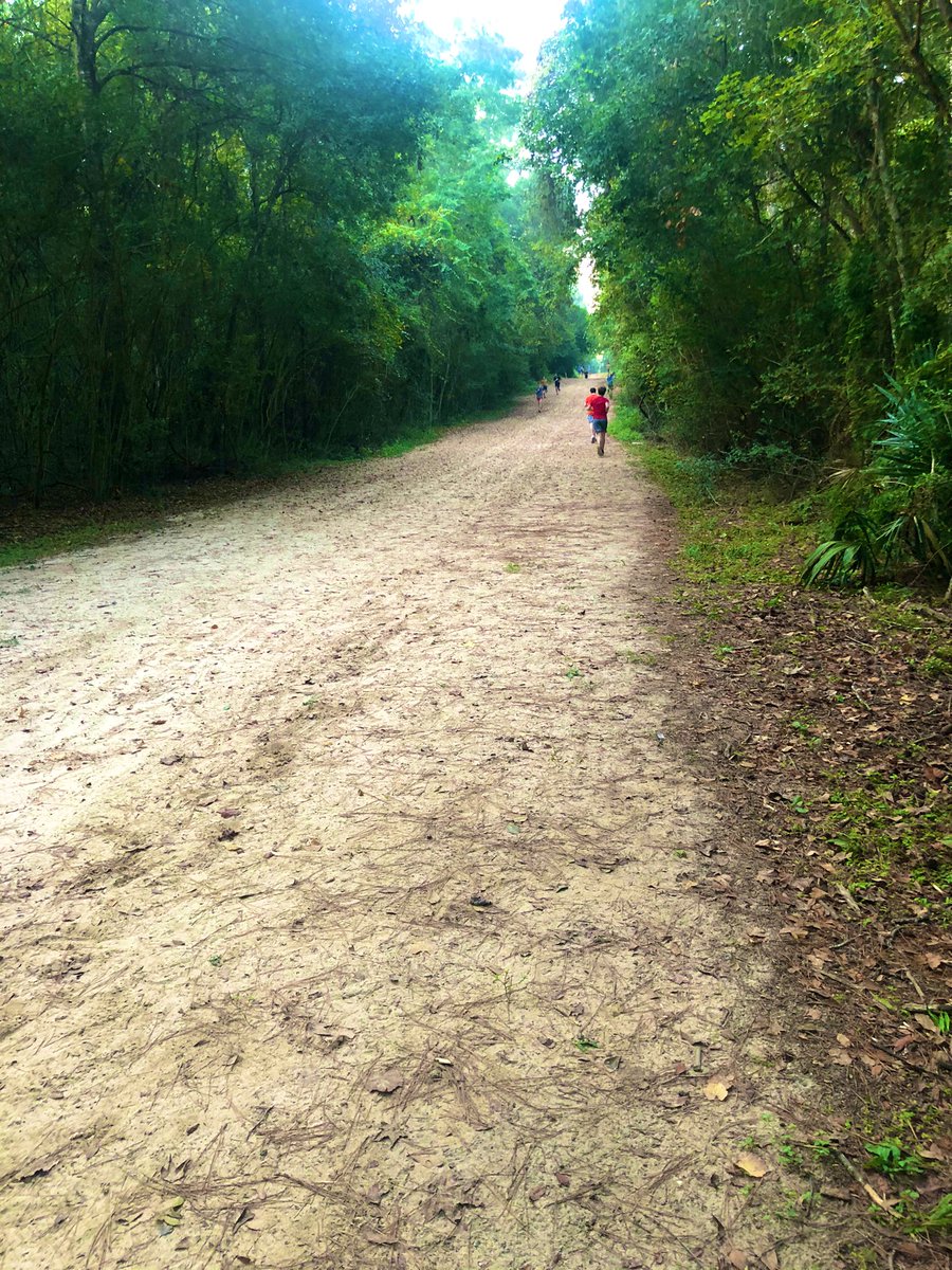 TMHSCATXC's tweet photo. Getting a good hill run in this beautiful Labor Day morning!!  Can’t wait for school to start tomorrow #HappyLaborDay #GoCatsGo 💙👟 https://t.co/GLg9Gjb2lY