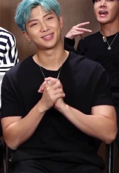 K-ARMYs have turned this picture of Joon into a series of memes called the 회원님 시리즈. Basically Joon is the personal trainer/fitness instructor and he is trying to advise his client who isn't really following his instructions. Can anyone caption this picture?  @BTS_twt