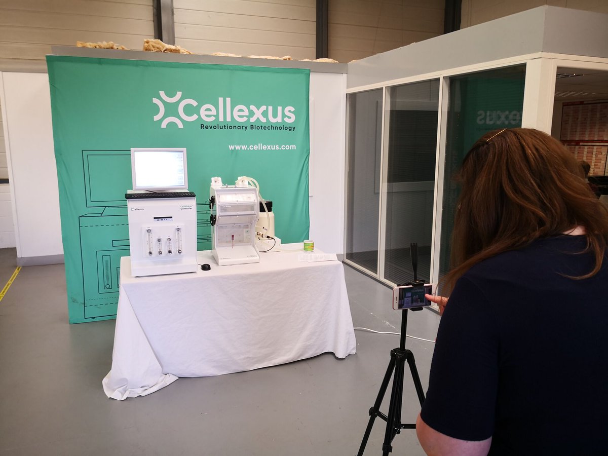 CellexusInt's tweet photo. #BEHINDTHESCENES Last week we filmed a new video for the #Phages2020 exhibition. Keep your eyes peeled later this week for a first look! #PhgOx20V https://t.co/Qnse9FHRCA