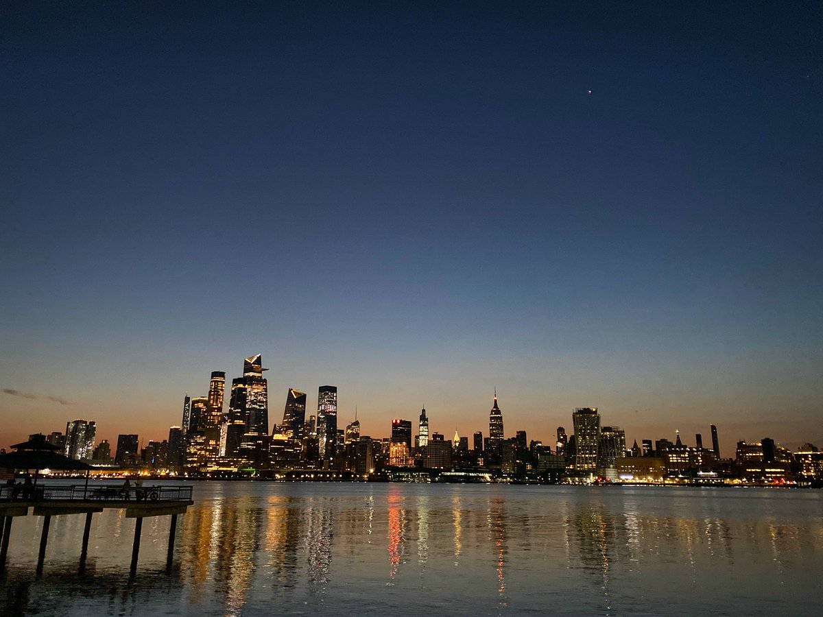 THE_SamMaxwell's tweet photo. A night driving the shore ends with a hint of dawn surrounding the city. Happy Labor Day, all. #NYC #Manhattan #SinatraDrive #Hoboken https://t.co/WXp6MrvZSJ