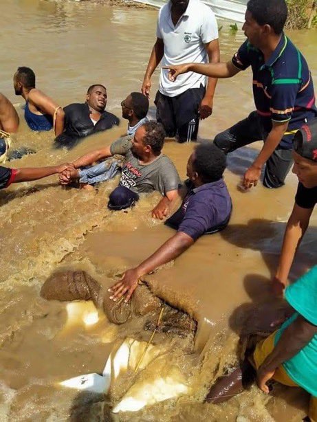Nasayeh's tweet photo. اللهم احفظ اخواننا في السودان ويسر لهم امورهم يا ارحم الراحمين،، اللهم وفقهم لما تحبه وترضاه،،

#فيضان_السودان #فيضان_السودان2020 #السودان #فيضانات_السودان #الوطن_العربي https://t.co/Ta2JLzDBqv