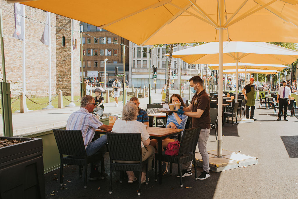 The Castle Quarter Café is open 10-10 daily, with last orders at 20:30. Visit the #VisitCardiff website to find out which popular eateries are taking part, how to place an order &amp; more. #SameDiff

bit.ly/3gclCVO