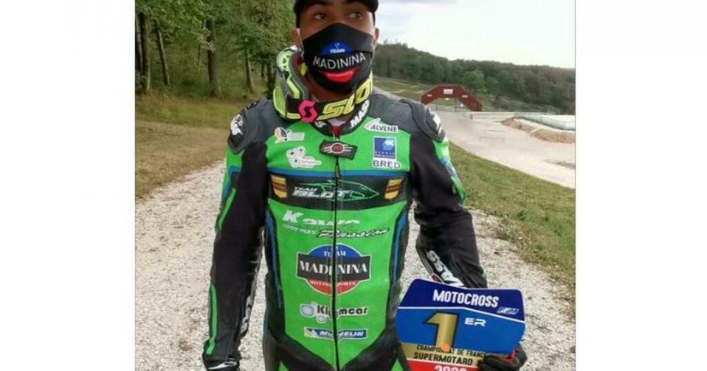 RCI_MQ's tweet photo. Axel Marie-Luce est champion de France supermotard - catégorie S2 https://t.co/ahnjqcuSuh https://t.co/skHWhqRFuF