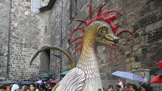 festesorg's tweet photo. Considerades una de les festes majors més destacades de tot Catalunya, les @FestesdelTura destaquen per la presència d'una gran quantitat de mostrari fantàstic, la faràndula: gegants, nans, esparriots i bèsties festives. Enguany han estat suspeses. #FdT20
https://t.co/Cm1XobjqQU https://t.co/pTB6mmBuye