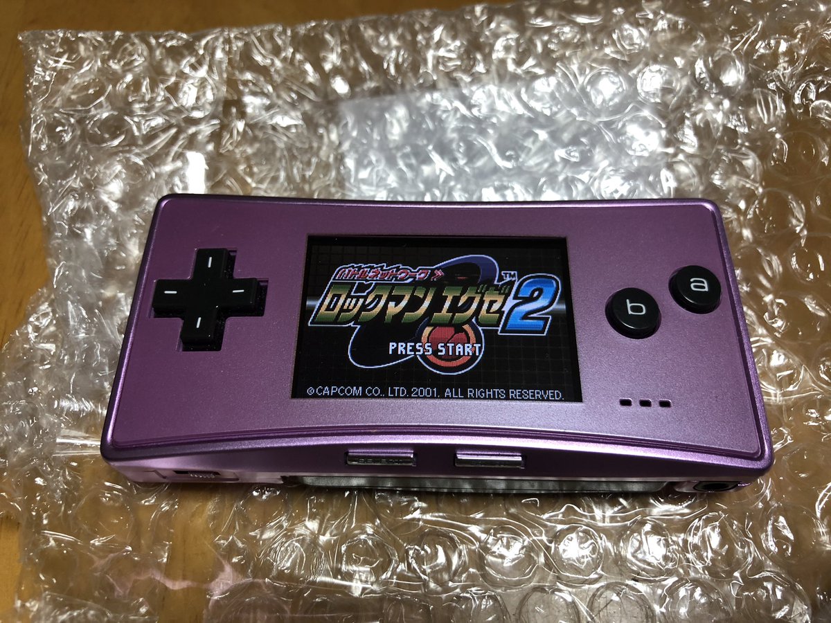 GBA11003809's tweet photo. ついに！！買ってしもうた😊✨ゲームボーイミクロパープルだっけかな？
いっぱい遊ばせてもらいますぜい🎉 https://t.co/VPRvuXhxBZ