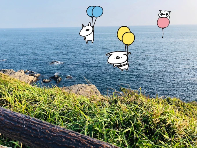 まるでうさぎ帝国と日常を送っているかのよう……! 顔を隠すのにも便利です!? 