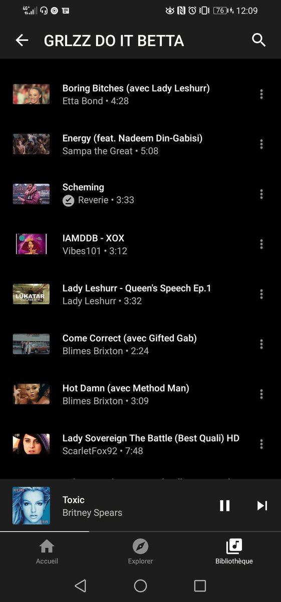 Quand je compare ce que YouTube propose pour les girls qui veulent du fun et ce que JE, girl, veut comme fun :

(mais les deux sont bien, respect ALL females artists.)

Et toi c'est quoi ta Playlist spéciale meuf ?

#womensupportwomen #femalemcs #girlmusic #diepatriarchydie