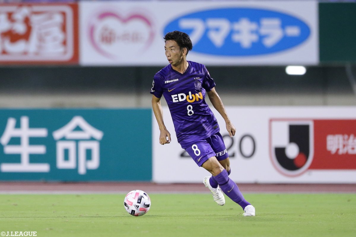J_League's tweet photo. 🎂HAPPY BIRTHDAY🎂

本日、9月8日は
#サンフレッチェ広島 の
#川辺駿 選手の誕生日です✨

川辺選手、
おめでとうございます❗️🎉

@sanfrecce_SFC
@sancce_jr
@HayaoSfbc
 
#Ｊリーグ https://t.co/G8pg6VnLQU