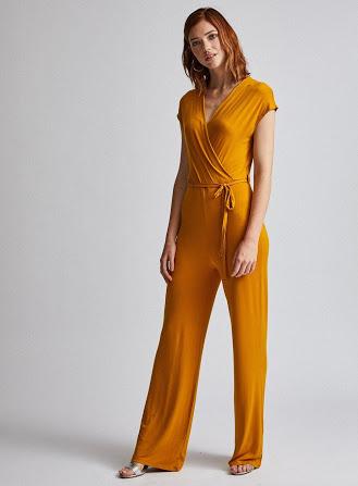 quinmoda's tweet photo. #AskPHPeopleXmyhustle with @ukshopnigeria experience fashion like no other. We offer you Genuine UK brands at a very discounted rate. Our pre-order and Air freight services are awesome. We are just a click/few steps away. Check us out https://t.co/S8euMJdUeb https://t.co/jFd9Zg8kRV