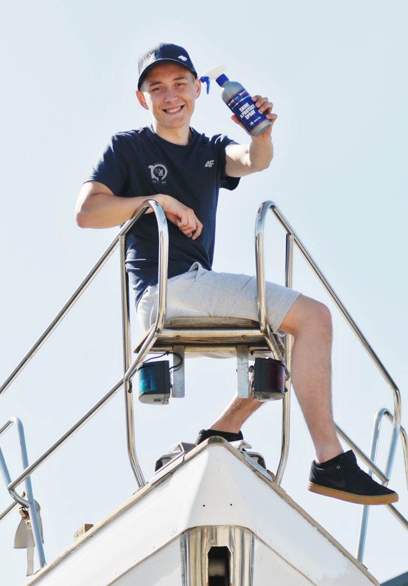 Sea_Line_eu's tweet image. Find out our best recipes: S5 QUICK WAX is a mixture of natural, synthetic and polymer waxes. S5 Wax gives shine and prevents dirt from settling. It can be applied to surfaces with increased temperature or exposed to direct sunlight.