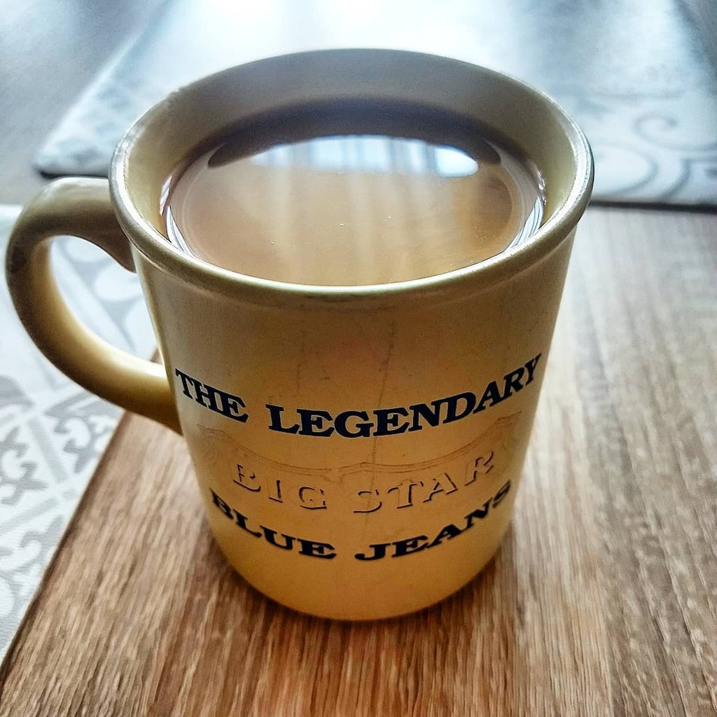 Hammer_1975's tweet photo. Time for coffee 😁☕ Good day my friends 😁#kawusia #kaweczka #kawazmleczkiem #timeforcoffe #littlecoffe #coffee #coffeetime #relax #chillitime #jacobs #arabica #jacobs #robusta #dzieńdobry #miłegodnia #czasnakawę #cup #caffeine #coffeeforeveryone #go… https://t.co/hGLAFhIrRi https://t.co/HGpcobv2i1