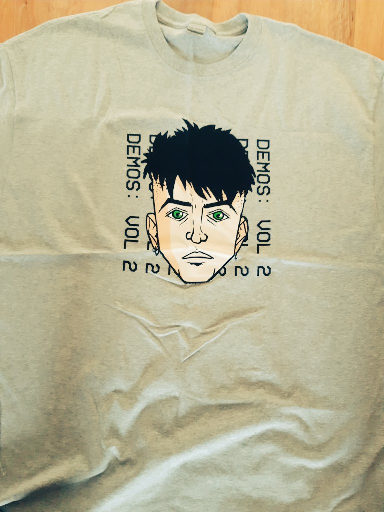 amynumondo's tweet photo. @Renmakesmusic just had to have it looks amazing thank you!! 😍 https://t.co/g1C3f8xCu8